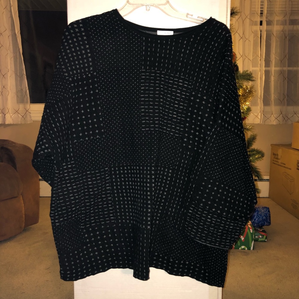 Oversized women’s sweater